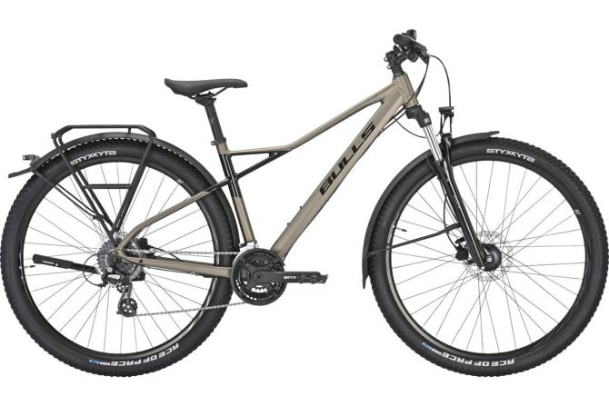 BULLS | SHARPTAIL STREET 3